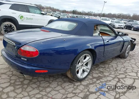 2003 Jaguar Xk8 z USA, uszkodzony, nr VIN SAJDA42C332A35576